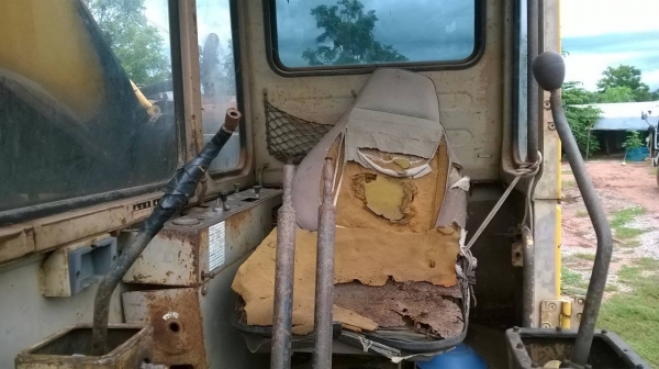 ขายแบคโฮ KOMATSU PC200-2 สภาพใช้งานได้ปกติ เอกสารสัญญาซื้อขาย ราคาต่อรองได้ครับ ขายแบคโฮ KOMATSU PC200-2 สภาพใช้งานได้ปกติ เอกสารสัญญาซื้อขาย ราคาต่อรองได้ครับ