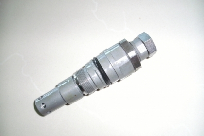 ขายMAIN VALVE รถแบคโฮ KOBELCO 120-200 KOMATSU และยื่ห้ออื่นๆ ขายMAIN VALVE รถแบคโฮ KOBELCO 120-200 KOMATSU และยื่ห้ออื่นๆ