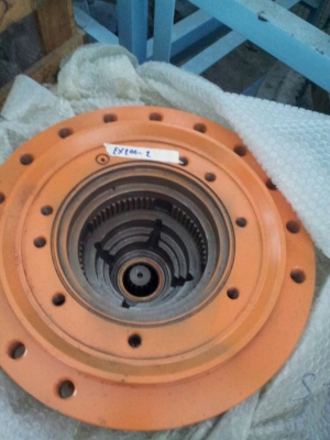 ขายตัวเดิน HITACHI ZAX 200 EX 200 และอะไหล่ตัวเดิน ขายตัวเดิน HITACHI ZAX 200 EX 200 และอะไหล่ตัวเดิน