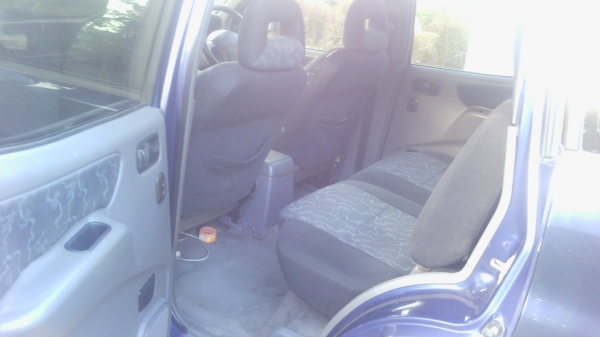 นิสสัน เทอราโน่ ปี2000 รถครอบครัว เครื่อง1Jเกียออโต98000