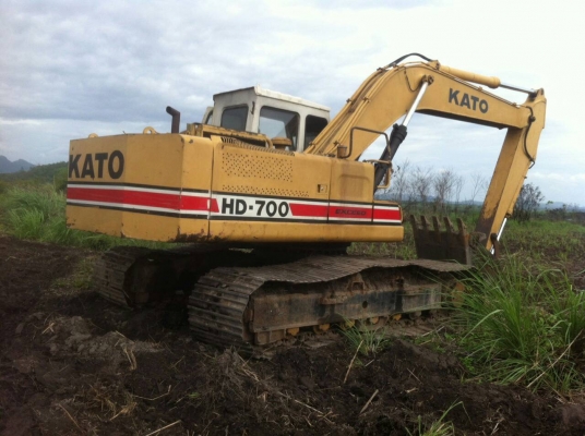 ขายรถแบคโฮ KATO HD700-V/ ราคา 400000