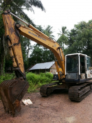 ขายรถแบคโฮ KOMATSU PC120-5 บุ้งกี๋กับหัวคีปไม้ แอร์พร้อม ราคา 550000