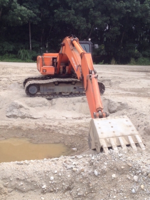 ขายรถแบ็คโฮ HITASHI