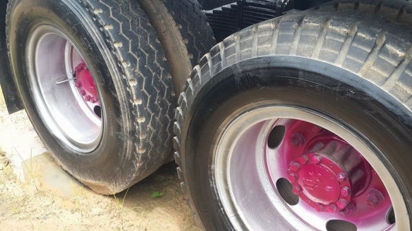 ขาย10ล้อหัวลาก อีซูซุ ร็อคกี้2เพลา 205 โบอินเตอร์ แชชซีสวย เครื่องดี สภาพพร้อมวิ่งงานระบบใช้งานปกติ เอกสารทะเบียนพร้อมโอน ขาย10ล้อหัวลาก อีซูซุ ร็อคกี้2เพลา 205 โบอินเตอร์ แชชซีสวย เครื่องดี สภาพพร้อมวิ่งงานระบบใช้งานปกติ เอกสารทะเบียนพร้อมโอน