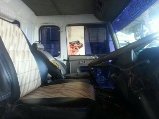 ขายด่วนไอ้หลงโบ 220แรงสองเพลาดั้มแม่ลูกสภาพพร้อมใช้โทร0843923995