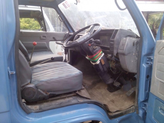 รถดั้มNPR 115 แรง 4BD1. ดั้มต่อไหม่รถสวยไม่โทรมกระบอกดั้มรุ่นไหม่แกนใหญ่พิเศษครับ