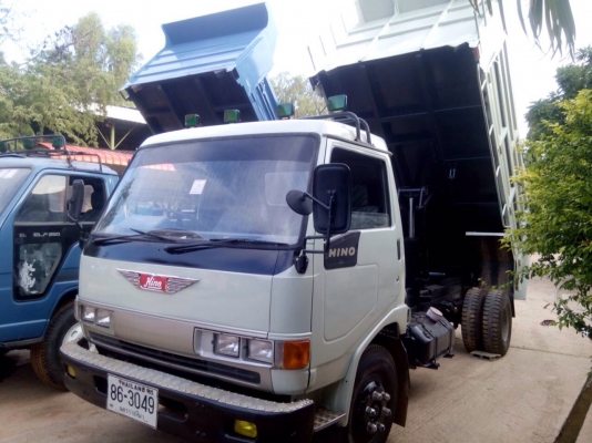 รถดั้มต่อไหม่ FB2W. 120แรง ดั้มดินข้างเสริมถอดประกอปได้ครับรถสวยไม่ติดโทรมครับ รถดั้มต่อไหม่ FB2W. 120แรง ดั้มดินข้างเสริมถอดประกอปได้ครับรถสวยไม่ติดโทรมครับ