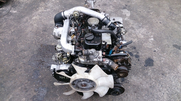 ขายเครื่องยนต์ดีเซล Nisan Td27 T