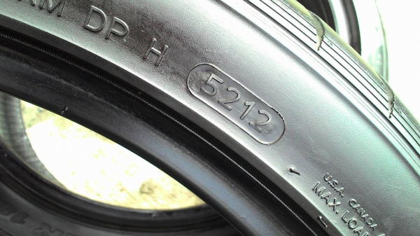 255/35R18 ยางGERMANY และ KOREA อย่างละเส้น ไม่มีปะ tel.081-427-3941