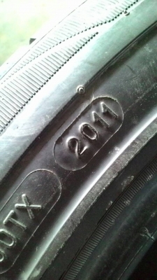 245/45R17 MICHELIN Pilot preceda มี 2 เส้น tel.081-427-3941 245/45R17 MICHELIN Pilot preceda มี 2 เส้น tel.081-427-3941