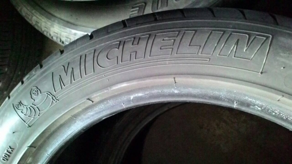 245/45R17 MICHELIN Pilot preceda มี 2 เส้น tel.081-427-3941 245/45R17 MICHELIN Pilot preceda มี 2 เส้น tel.081-427-3941