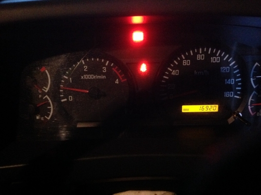 ขายรถบรรทุก 6 ล้อรั้ว ISUZU FRR 210 แรงม้าปี 2556 กระบะยาว 5.50 เมตร ราคา 1260000