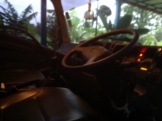 ขายรถบรรทุก 6 ล้อรั้ว ISUZU FRR 210 แรงม้าปี 2556 กระบะยาว 5.50 เมตร ราคา 1260000