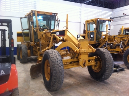 นำเข้าเครื่องจักรกลหนักมือ 2 จากต่างประเทศ Tel.098-858-5524 สามภพ ครับ