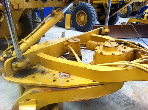 นำเข้าเครื่องจักรกลหนักมือ 2 จากต่างประเทศ Tel.098-858-5524 สามภพ ครับ