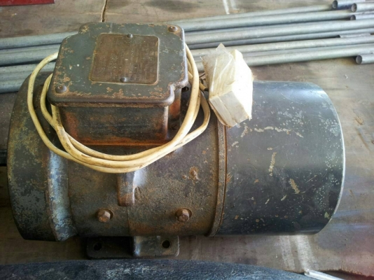 ไดปั่นไฟ 3 กิโลวัตต์อังกฤษครับ