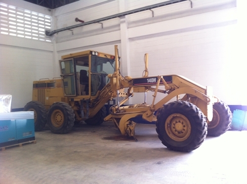 นำเข้าเครื่องจักรกลหนักมือ 2 จากต่างประเทศ Tel.098-858-5524 สามภพ ครับ นำเข้าเครื่องจักรกลหนักมือ 2 จากต่างประเทศ Tel.098-858-5524 สามภพ ครับ