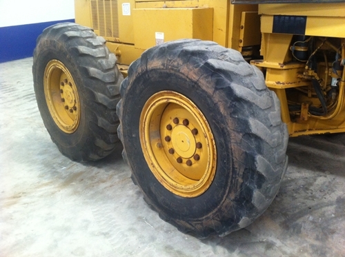 นำเข้าเครื่องจักรกลหนักมือ 2 จากต่างประเทศ Tel.098-858-5524 สามภพ ครับ นำเข้าเครื่องจักรกลหนักมือ 2 จากต่างประเทศ Tel.098-858-5524 สามภพ ครับ