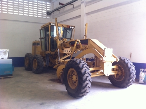 นำเข้าเครื่องจักรกลหนักมือ 2 จากต่างประเทศ Tel.098-858-5524 สามภพ ครับ