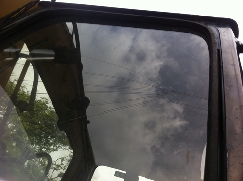 นำเข้าเครื่องจักรกลหนักมือ 2 จากต่างประเทศ Tel.098-858-5524 สามภพ ครับ นำเข้าเครื่องจักรกลหนักมือ 2 จากต่างประเทศ Tel.098-858-5524 สามภพ ครับ