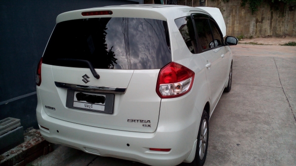 ขายรถสำหรับครอบครัว ขายรถสำหรับครอบครัว