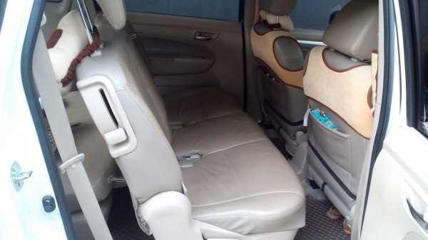 ขายรถสำหรับครอบครัว ขายรถสำหรับครอบครัว