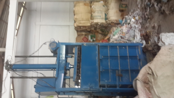 เครื่องอัดเศษ/อัดกระดาษ200กก.+85000