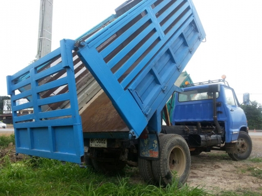 6 ล้อดั้ม