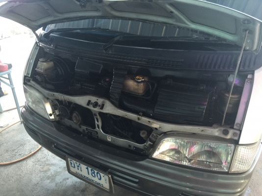 ขาย รถตู้Benz 140D ปี03