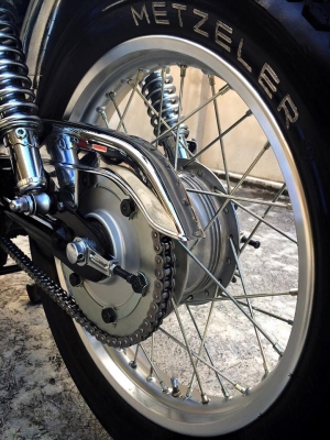 ขายด่วนราคาเพียง219000YAMAHA SR400 รุ่นฉลองครบรอบ50ปี รถออกศูนย์ ปี2014 หัวฉีดPGM-FI ขายด่วนราคาเพียง219000YAMAHA SR400 รุ่นฉลองครบรอบ50ปี รถออกศูนย์ ปี2014 หัวฉีดPGM-FI