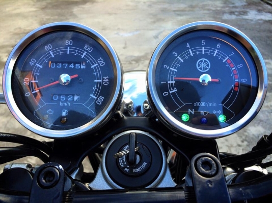 ขายด่วนราคาเพียง219000YAMAHA SR400 รุ่นฉลองครบรอบ50ปี รถออกศูนย์ ปี2014 หัวฉีดPGM-FI ขายด่วนราคาเพียง219000YAMAHA SR400 รุ่นฉลองครบรอบ50ปี รถออกศูนย์ ปี2014 หัวฉีดPGM-FI