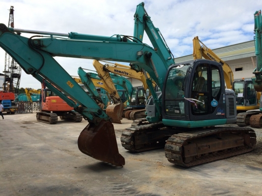 Kobelco SK135SR-1ES-YY04-08003-YR2006-3329 ชม. ถึงไทยแล้วครับ ถูก ๆ เลยครับ