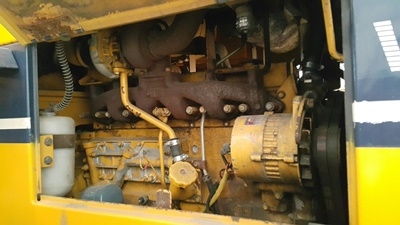 ขายรถตัก KOMATSU WA150-1 สนใจติดต่อ หนึ่ง 061-4194021