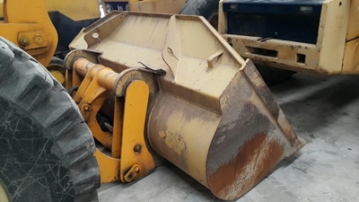 ขายรถตัก KOMATSU WA150-1 สนใจติดต่อ หนึ่ง 061-4194021