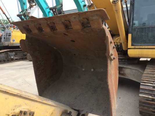 ขายรถแม็คโคร KOMATSU PC200LC-8 สนใจติดต่อ หนึ่ง 061-4194021