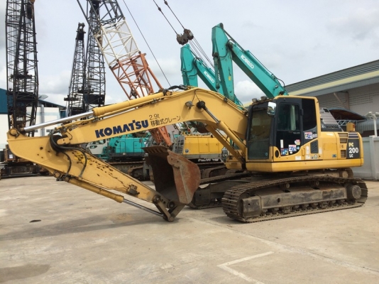 ขายรถแม็คโคร KOMATSU PC200LC-8 สนใจติดต่อ หนึ่ง 061-4194021