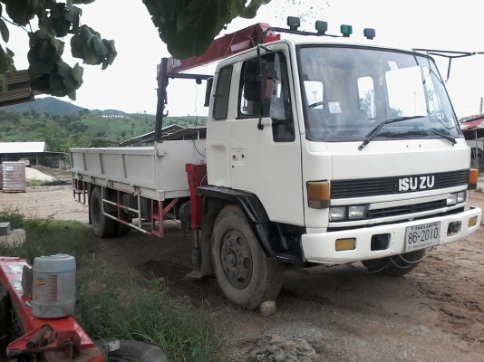 ขายรถ 6 ล้อ ISUZU ติดตั้งเครน 3 ตัน ภาษีเต็ม