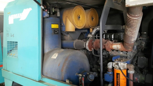 ขายเครื่องปั๊มลม AIRMAN PDSF530S สนใจติดต่อ หนึ่ง 061-4194021