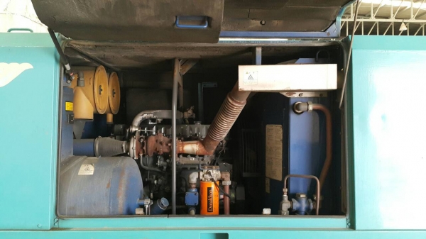 ขายเครื่องปั๊มลม AIRMAN PDSF530S สนใจติดต่อ หนึ่ง 061-4194021