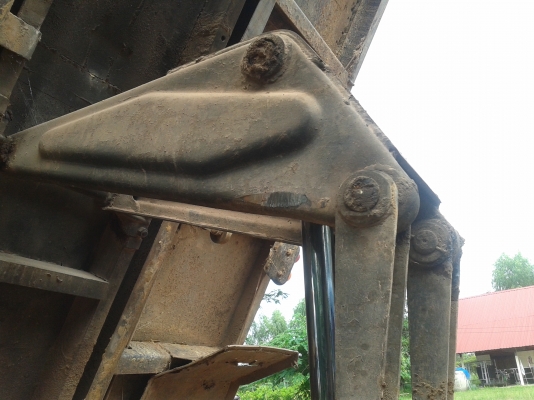 รถบรรทุก 6 ล้อดัมพ์ ISUZU Npr 115 แรงม้า เครื่อง 4BE1...ให้มาดูสภาพรถก่อนพร้อมทดลองขับ และสามารถต่อลองราคาได้อีก