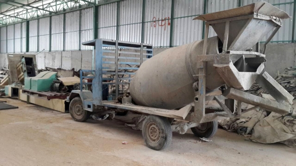 รถอีแต๋น โม่ปูน 2คิว รถอีแต๋น โม่ปูน 2คิว