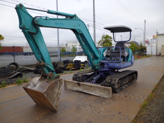 รถขุด Komatsu PC40-7E เก่าญี่ปุ่น