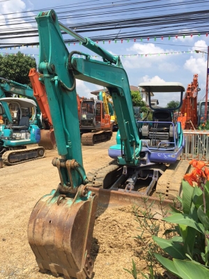 รถขุด Komatsu PC40-7E เก่าญี่ปุ่น