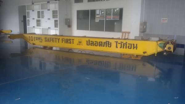 ขาย  เครนขนาด  10  ตัน