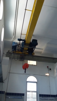 ขาย  เครนขนาด  10  ตัน