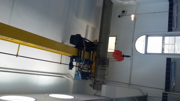 ขาย  เครนขนาด  10  ตัน