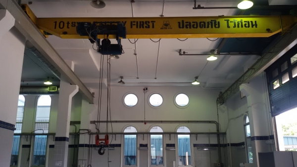 ขาย  เครนขนาด  10  ตัน