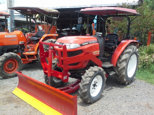 ขายYanmar  EF393 T  พร้อมใบมีดดันหน้า