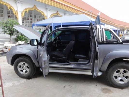 ต้องการขายรถกระบะ mazda BT-50 เครื่องยนต์ 2500cc. ติดต่อ ครูสุรินทร์ 085-236-9960 ต้องการขายรถกระบะ mazda BT-50 เครื่องยนต์ 2500cc. ติดต่อ ครูสุรินทร์ 085-236-9960