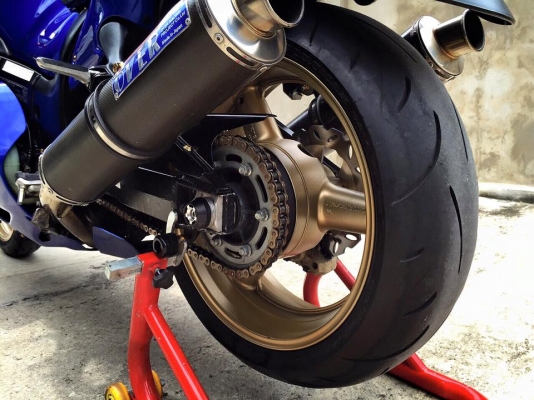 HAYABUSA GSXR1300 ปี2007 LIMITAD ราคาสะท้านวงการ ขายสดเพียง 189000 HAYABUSA GSXR1300 ปี2007 LIMITAD ราคาสะท้านวงการ ขายสดเพียง 189000